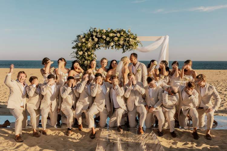 Beach ceremony group Cabo — Ana Badillo Photography