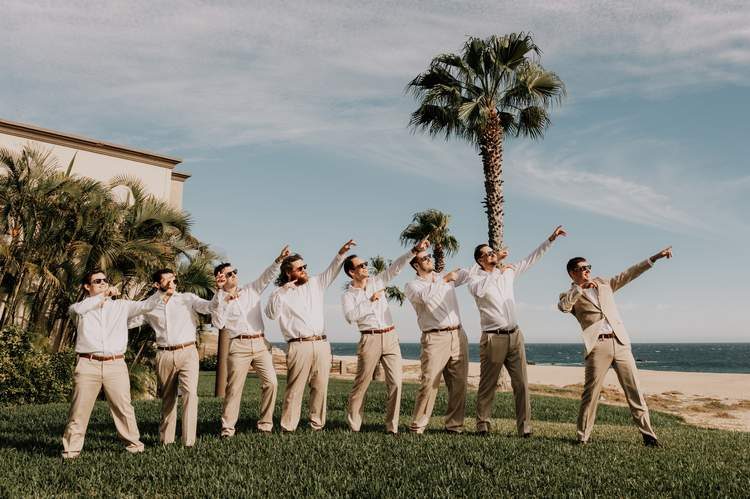 Groomsmen palm trees Cabo San Lucas — Ana Badillo Photography