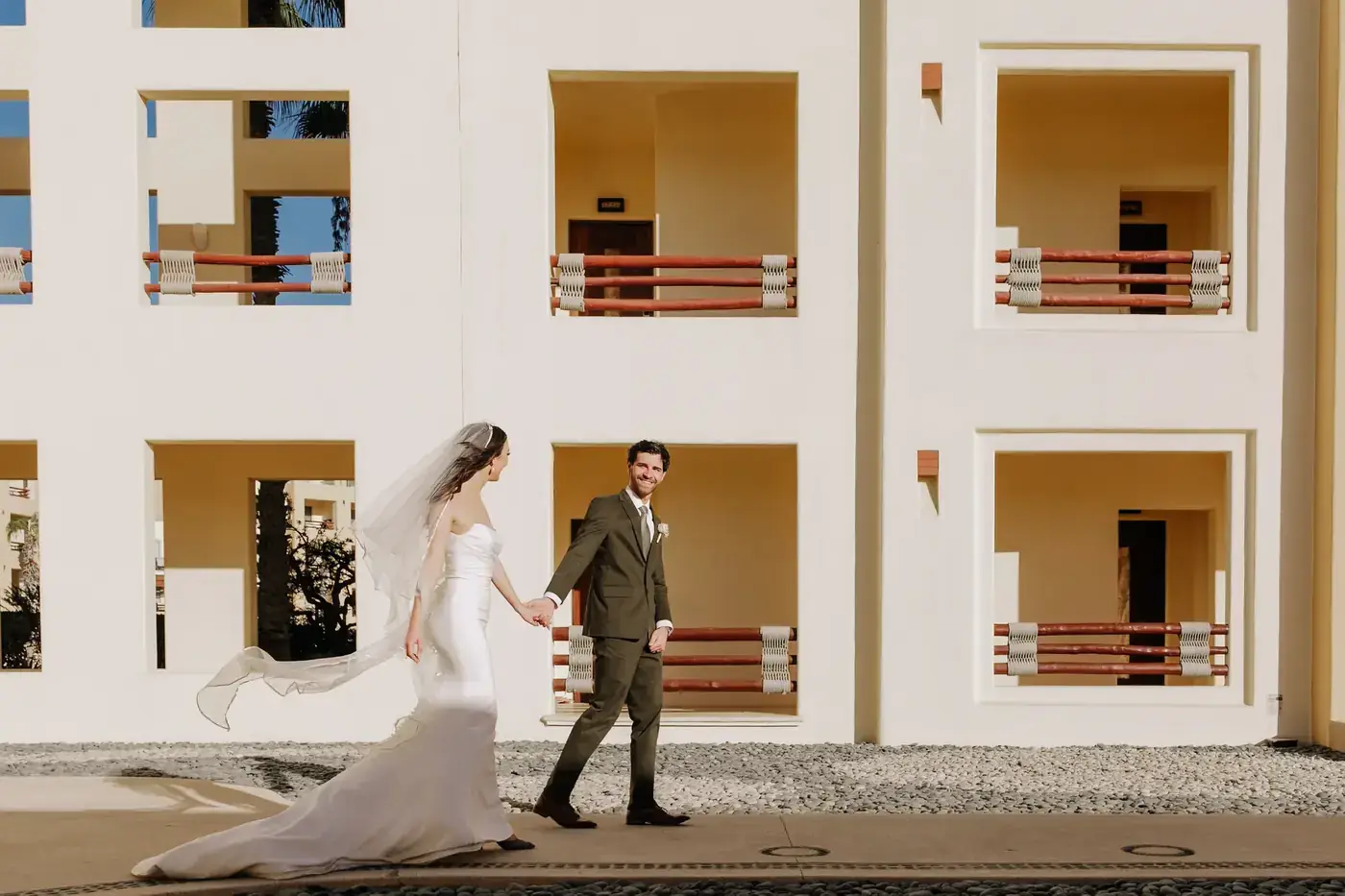 Destination wedding photographer Cabo