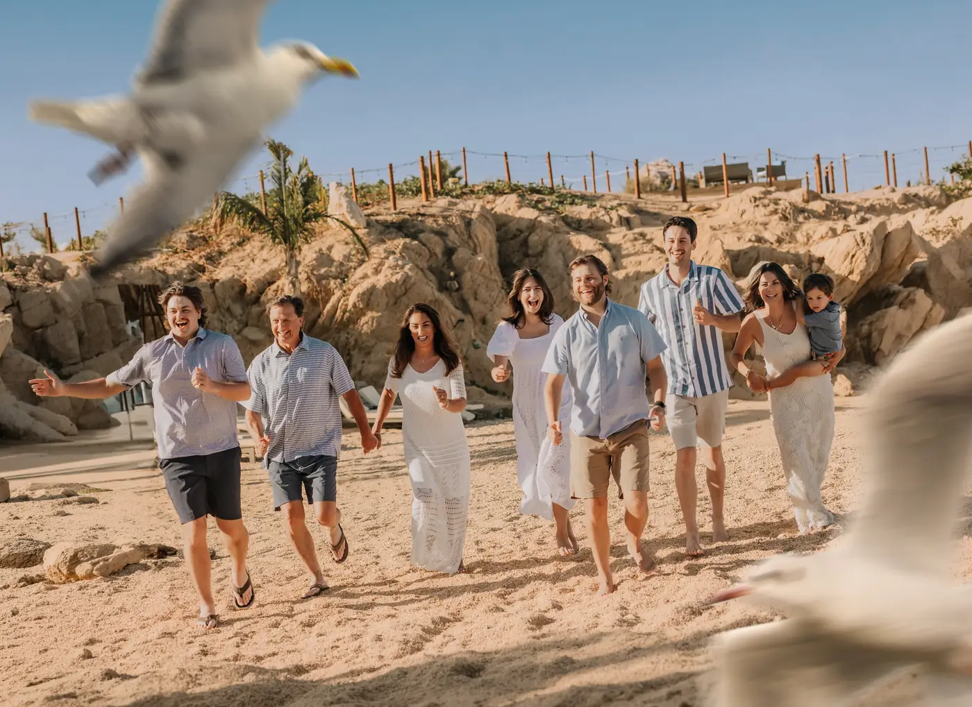 Pareja de novios en su primer vistazo en Cabo